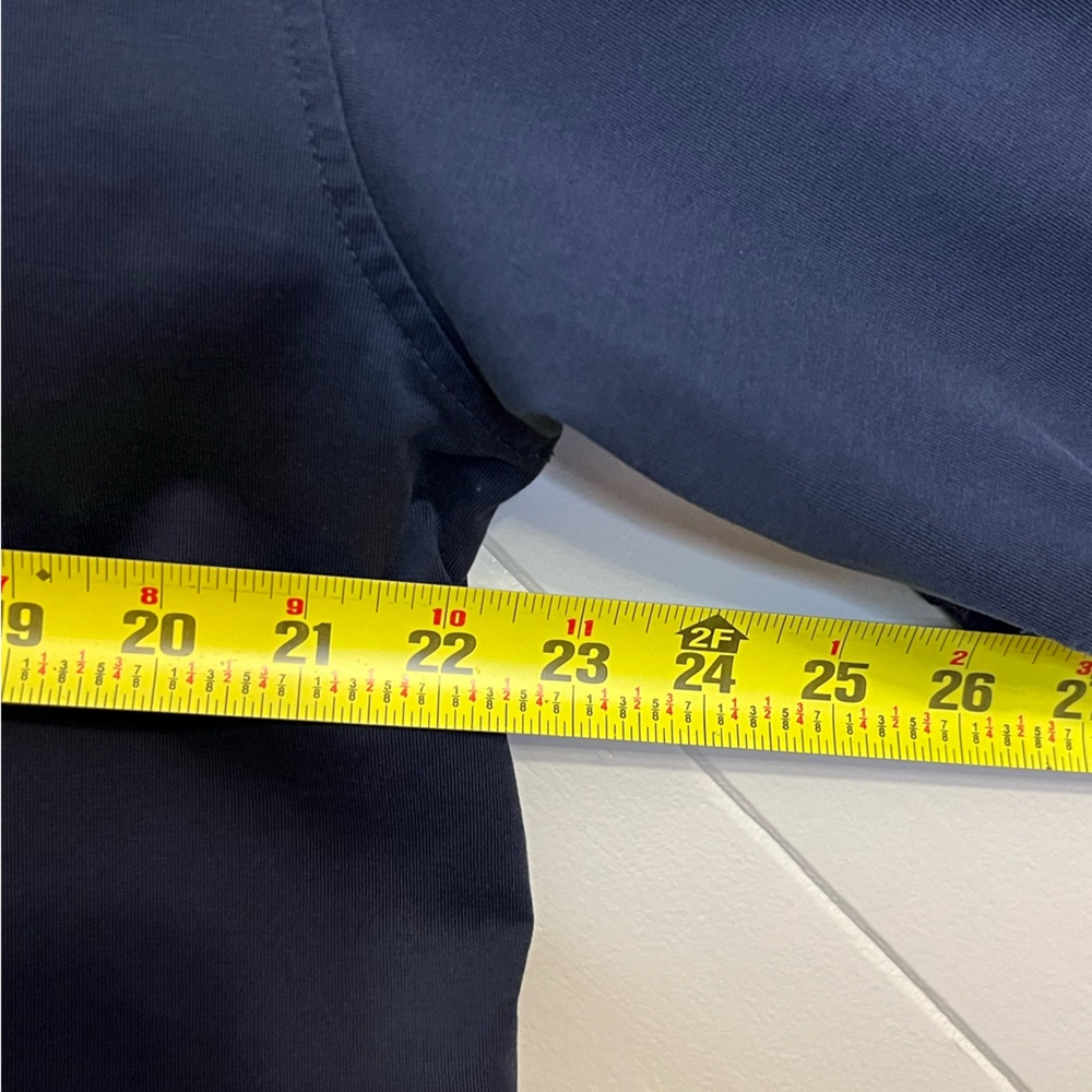 LL Bean, dark blue polo size L - Picture 4 of 5